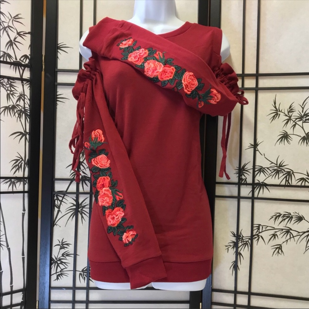 Last one  rose embroidered cold shoulder sweater - Picture 4 of 8